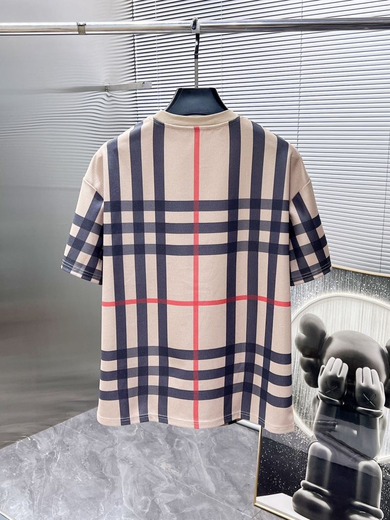 Burberry Short Suits